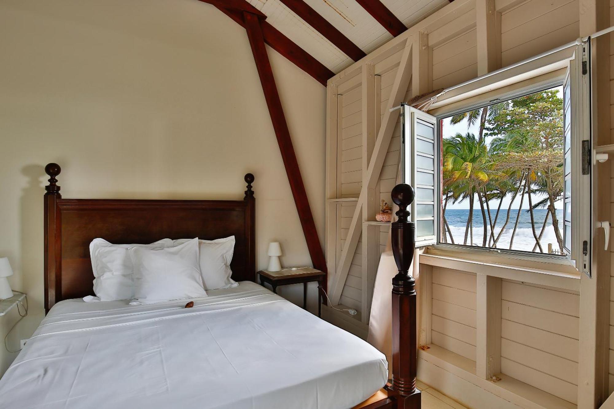 Maison D'O Baie De Saint-Jacques, Sur Une Plage Sauvage Сент-Мари Экстерьер фото